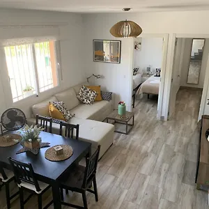 https://pedregalejo-beach-house.1costadelsol.com